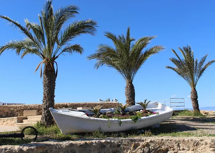 Isla Plana Hotel