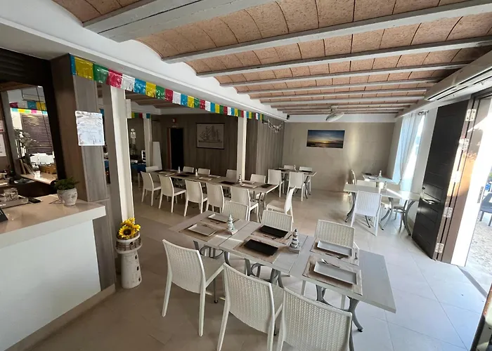 Isla Plana Hotel 3*