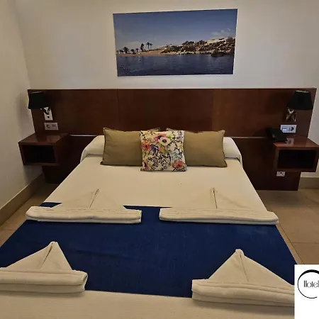 Isla Plana 3* Табарка