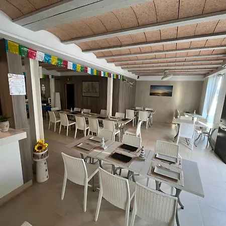 Isla Plana Szálloda 3*