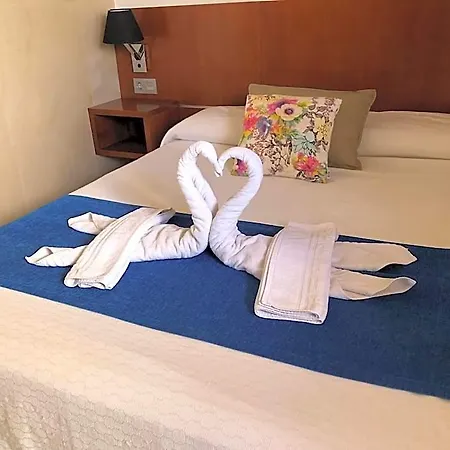 Hotel Isla Plana 3*