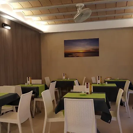 Isla Plana Отель Табарка