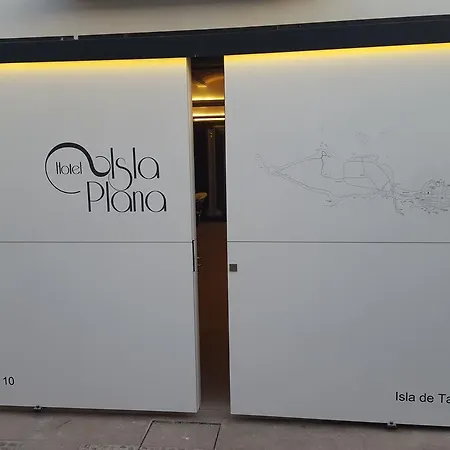 Isla Plana