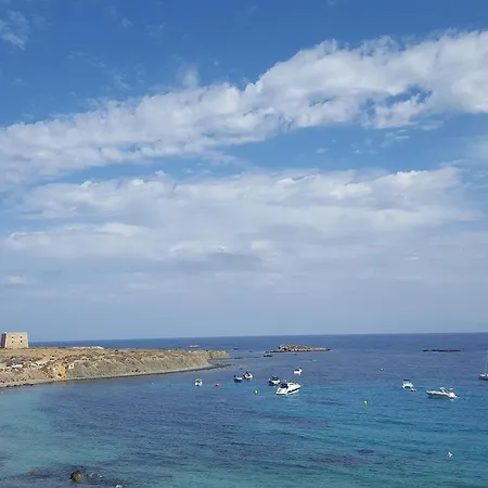 فندق Isla Plana 3*