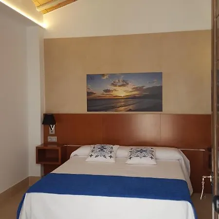 Isla Plana Hotel