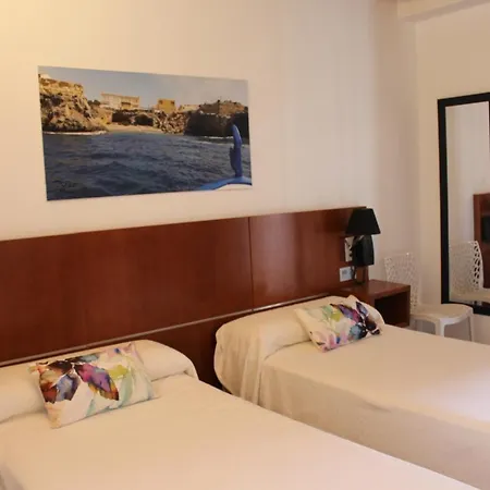 Isla Plana Hotel 3*