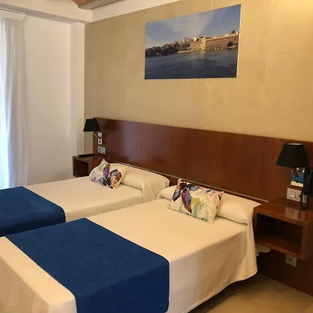 Hotel Isla Plana 3*